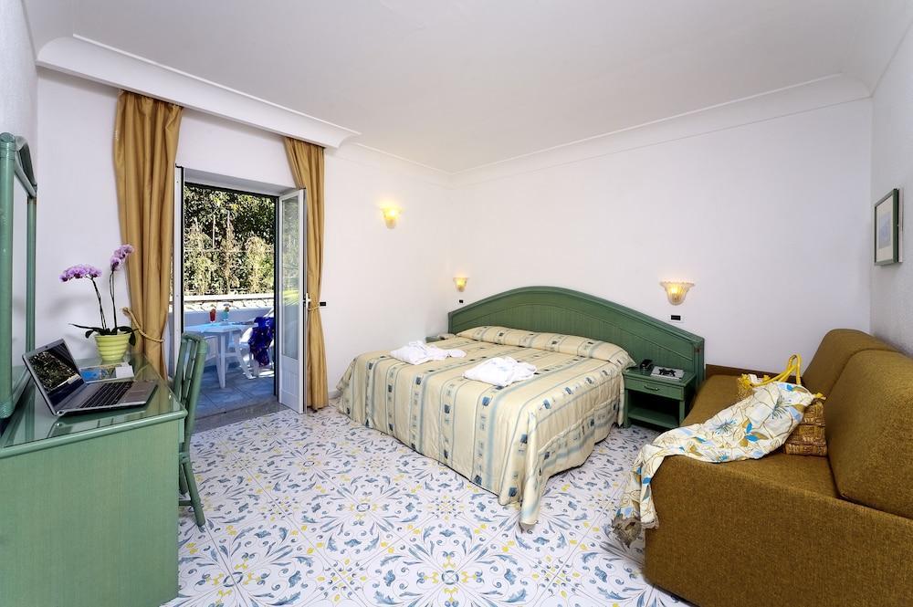 Mediterraneo Park Hotel Terme Forio  Exterior photo