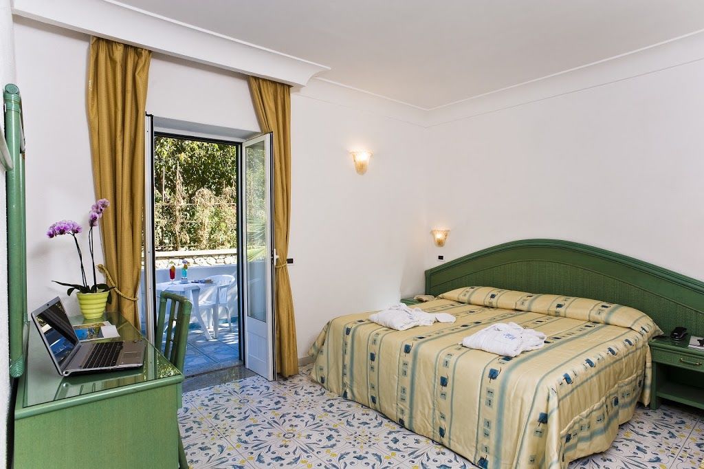 Mediterraneo Park Hotel Terme Forio  Exterior photo